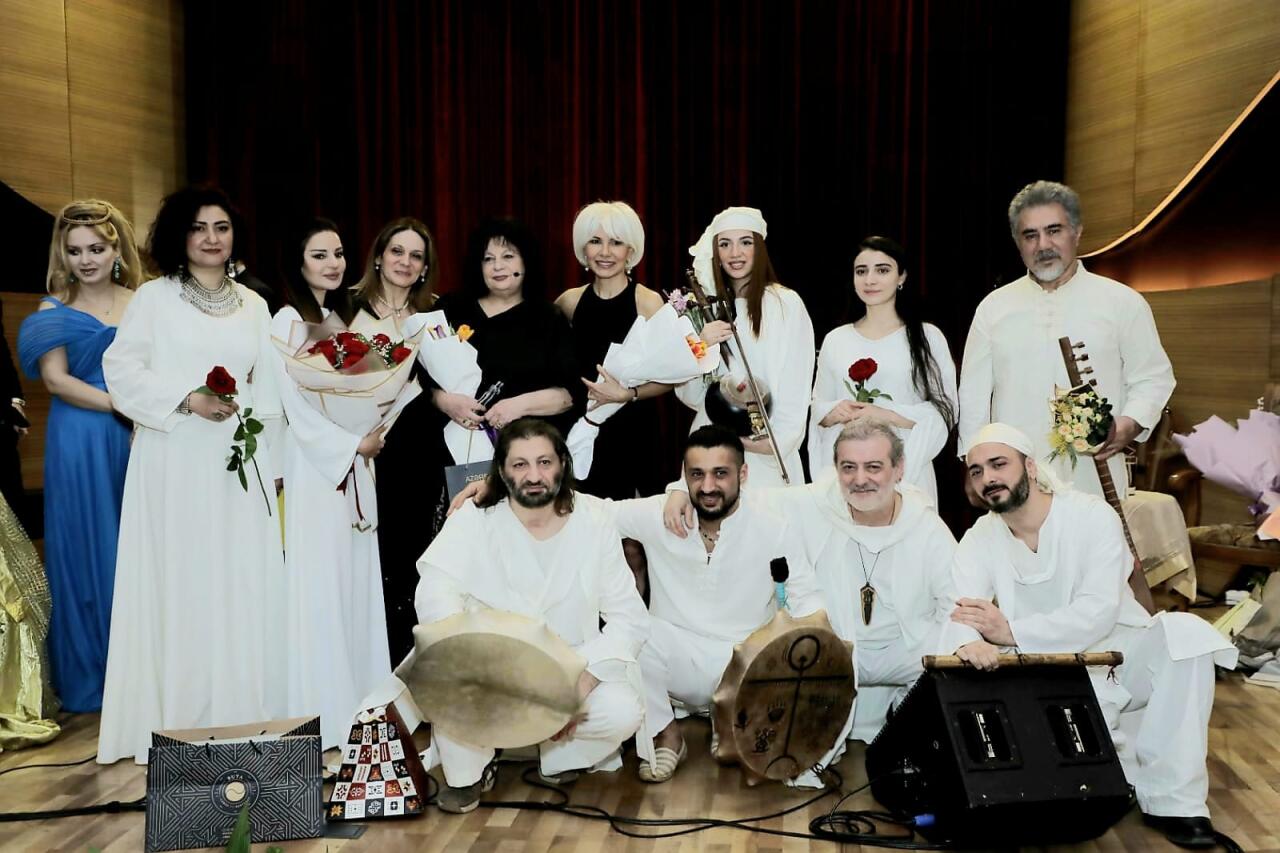 Azərbaycan, Rusiya Yazıçılar İttifaqlarının üzvü  Tamilla Axundovanın yaradıcılıq gecəsi keçirilib  FOTO