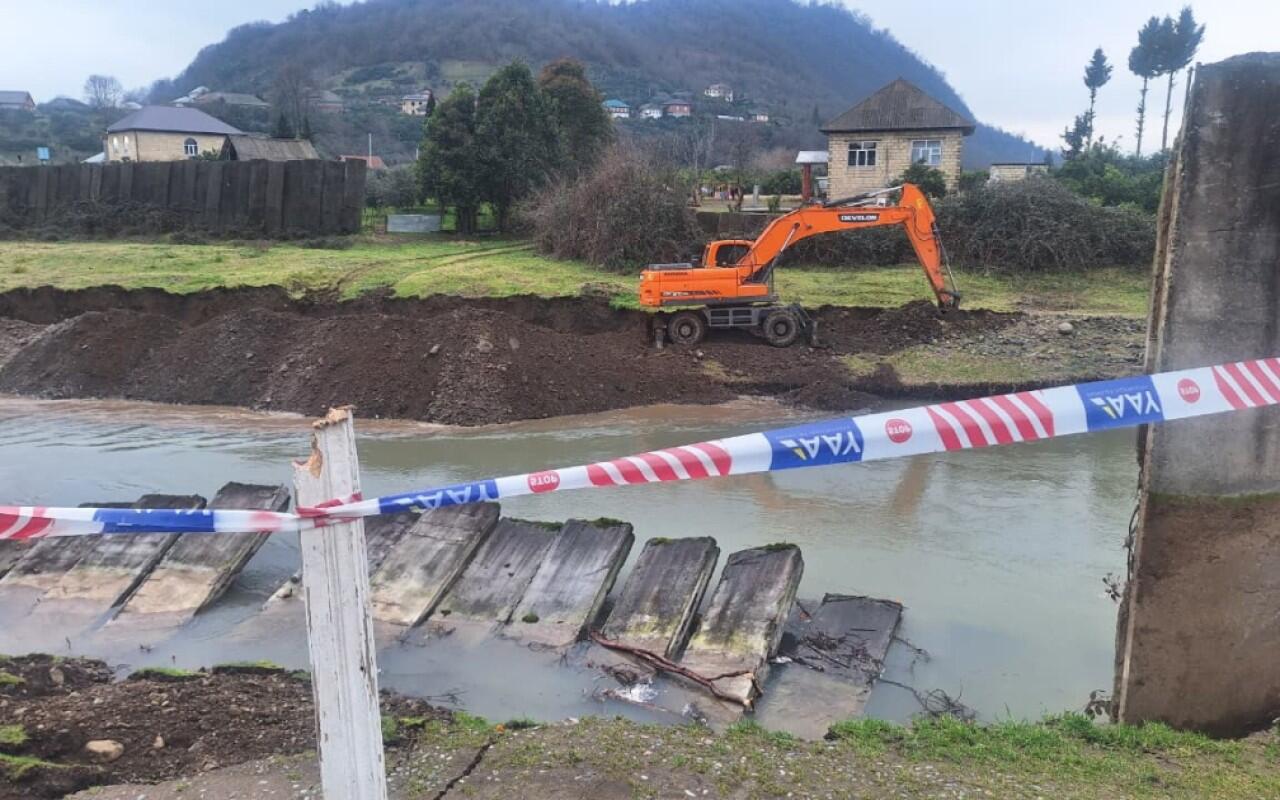 Astarada torpaq s&uuml;r&uuml;şməsi oldu