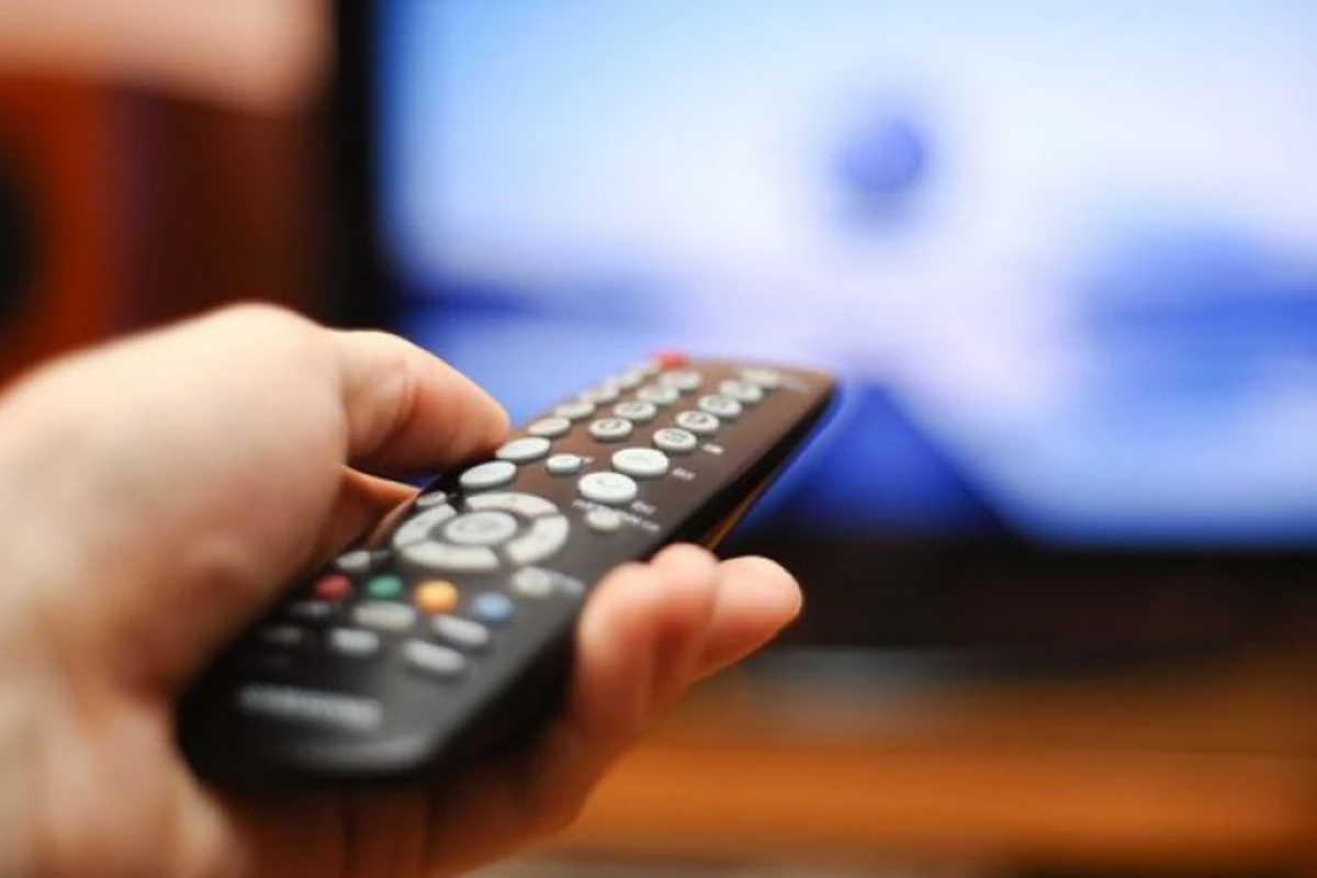 "ARB" kanalının yayımı s&ouml;y&uuml;şə g&ouml;rə dayandırılacaq