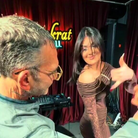 Nail Kəmərlinin restoranında BİABIR&Ccedil;ILIQ  VİDEO