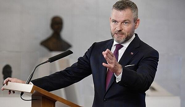 Slovakiya Prezidenti: Azərbaycan Cənubi Qafqazın ən böyük iqtisadiyyatına malik ölkədir