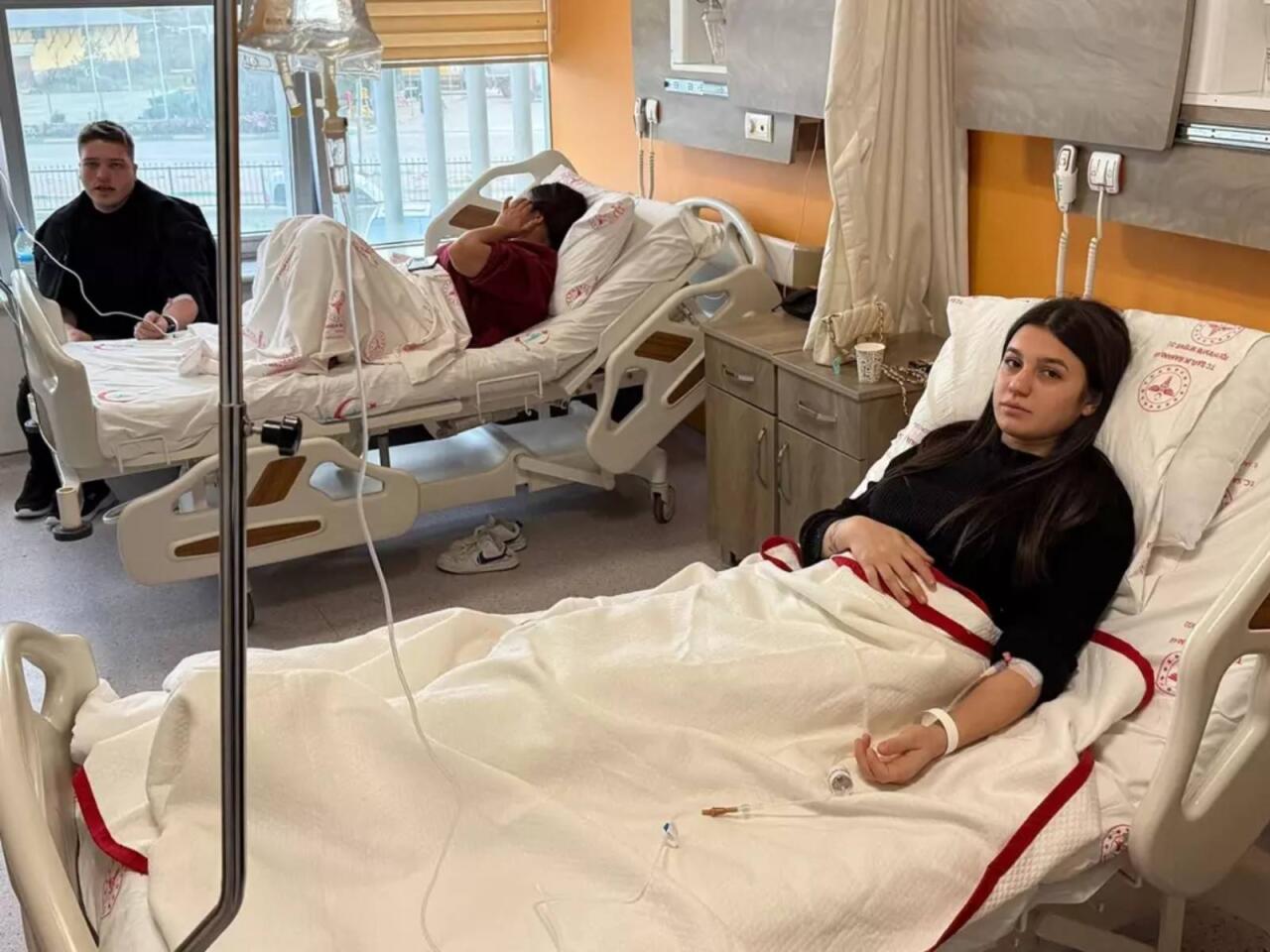 Belə getsə məşhur dəniz məhsulu qadağan olunacaq  4 nəfər də zəhərləndi