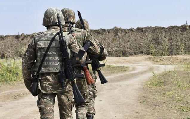 Ermənistanın sərhədə hərbi texnika toplamasına 