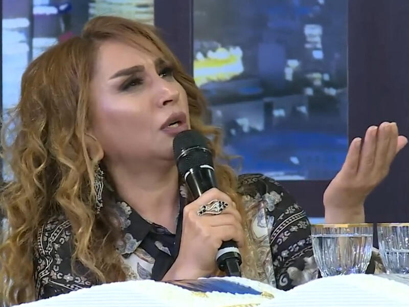 Elnarə Abdullayeva: “Sənəti olmayanın, mahnı oxuya bilməyənin milyonu var” 