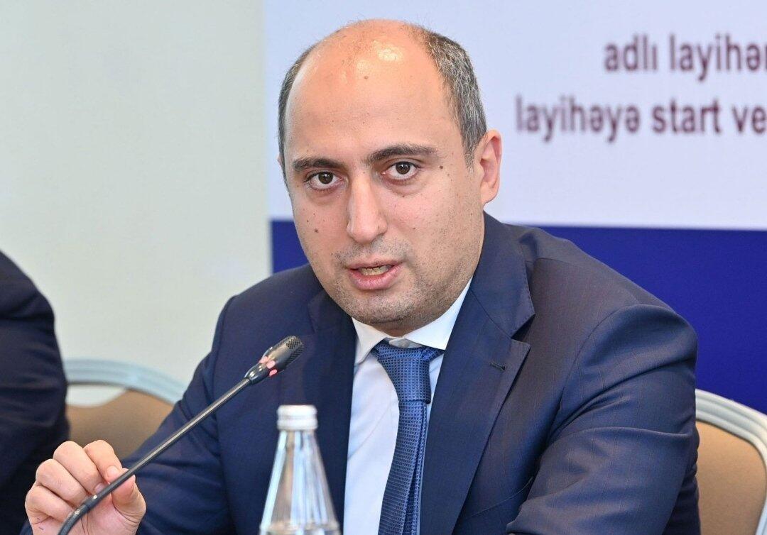 Nazir: 30 suala cavab verə bilməyən müəllimin...
