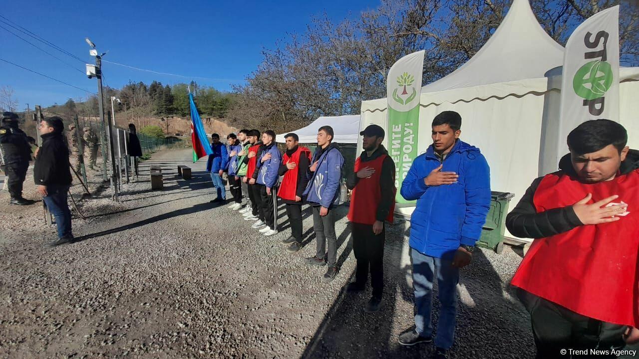 LaçınXankəndi yolundakı aksiya 137 gündür davam edir  FOTO