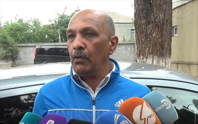 Küçədə döyülərək öldürülən məktəblinin 