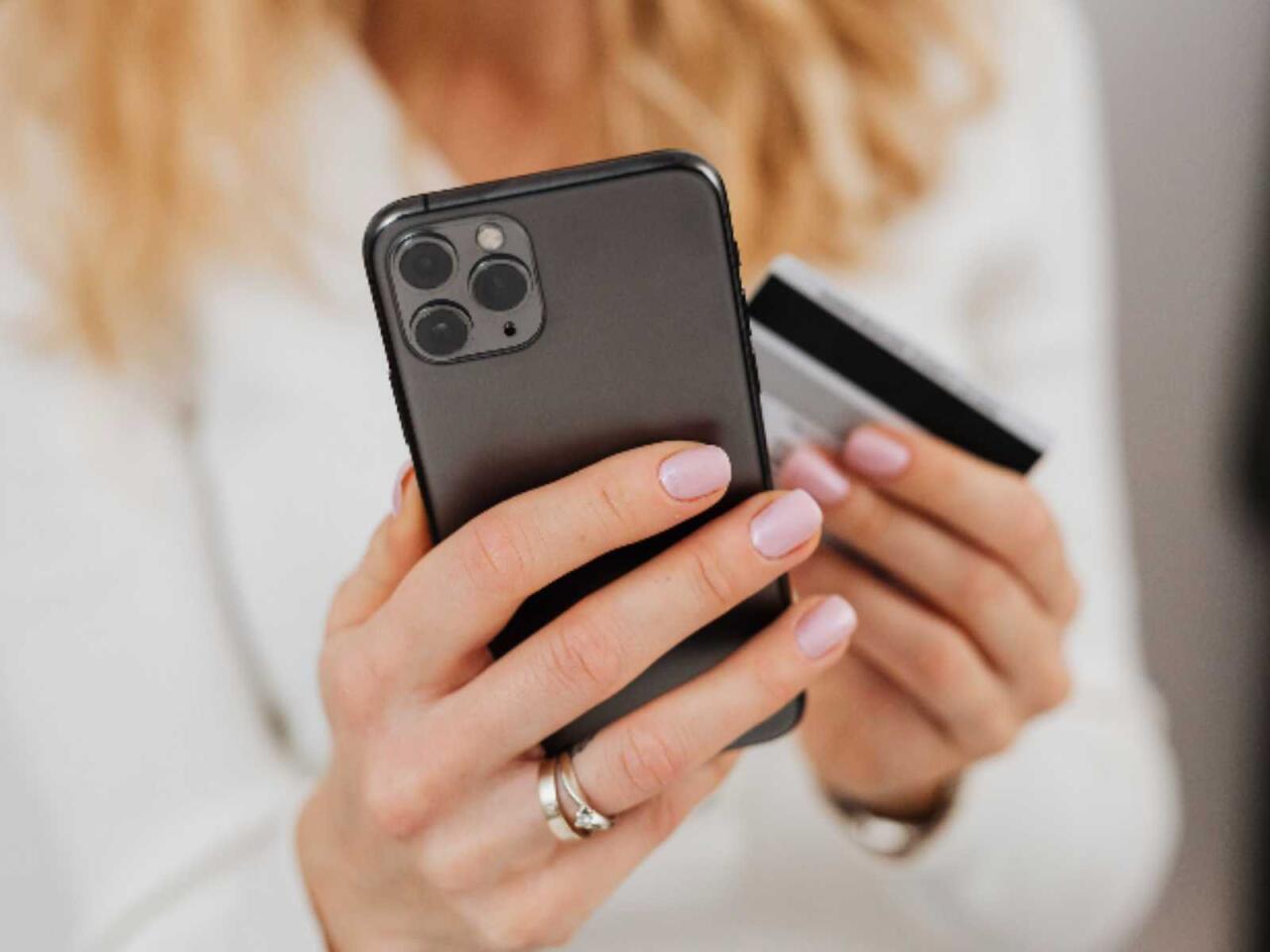 "TikTok"da yeni dələduzluq sxemi ifşa olundu  VİDEO