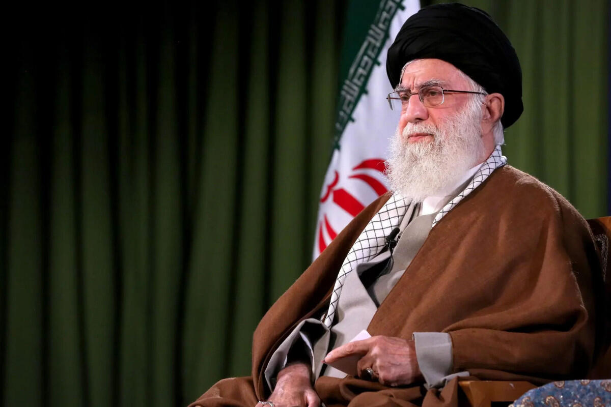 KİV: Xamenei Tehranda yeraltı bunkerdə gizlənir