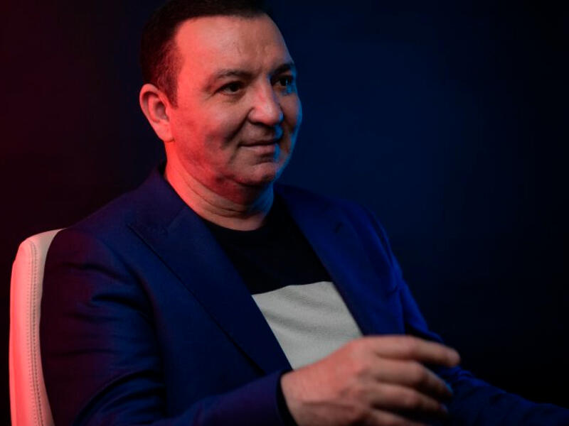 Əməkdar artist: "Məni xına məclislərinə çağırın"