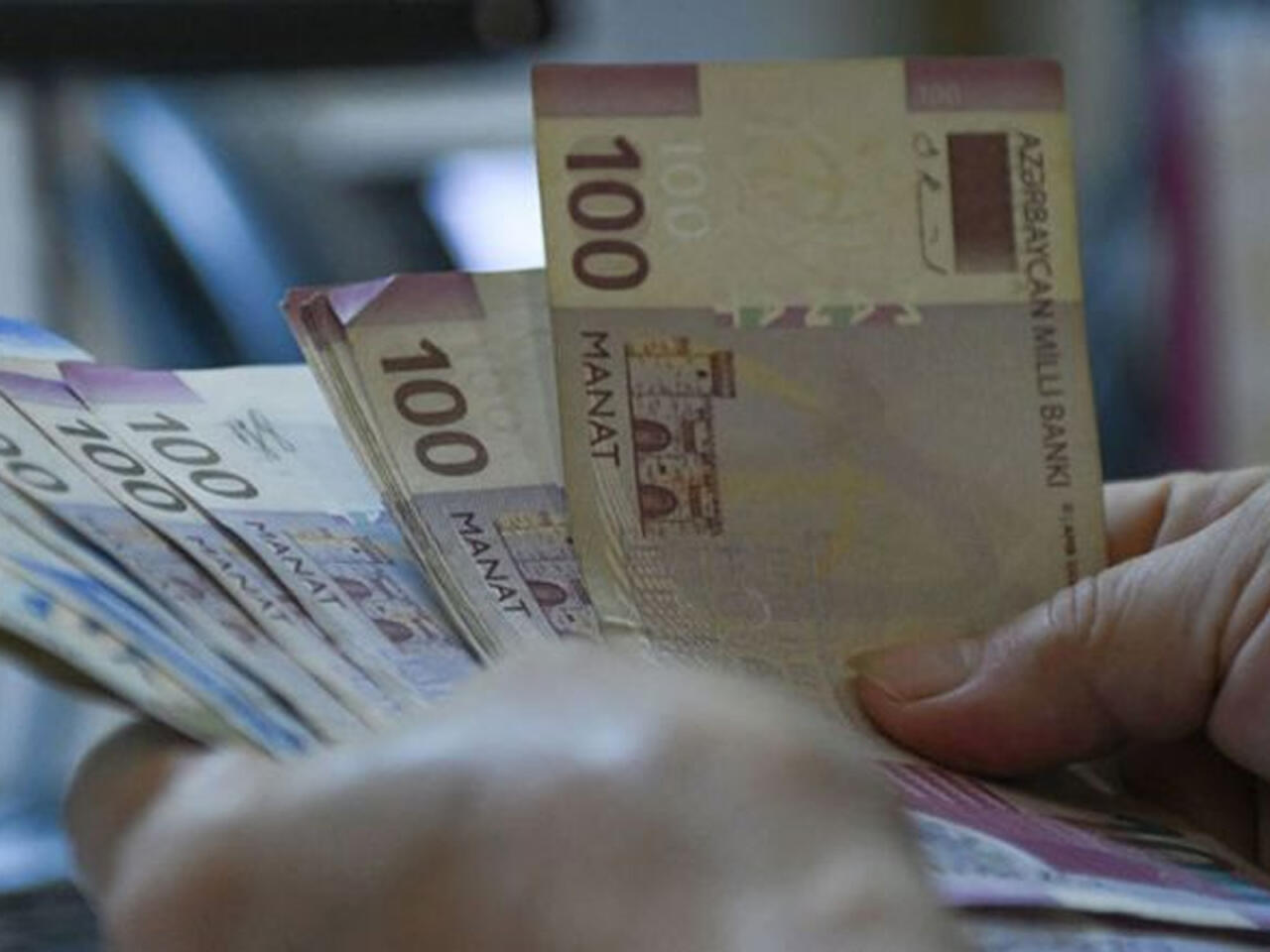 Cəmi bir ne&ccedil;ə dəqiqə ərzində minlərlə manat qazandırdı: Evdəki o əşyaya diqqət!