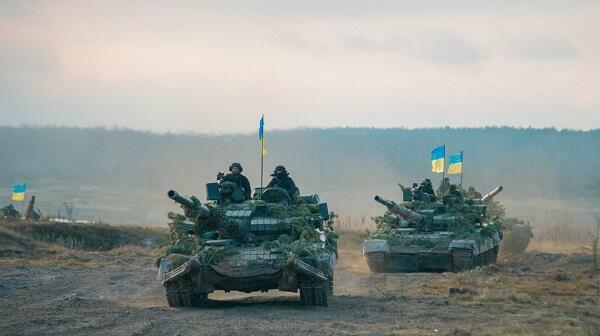 Ukrayna bu tankları qorumağa çalışdı, bacarmadı 