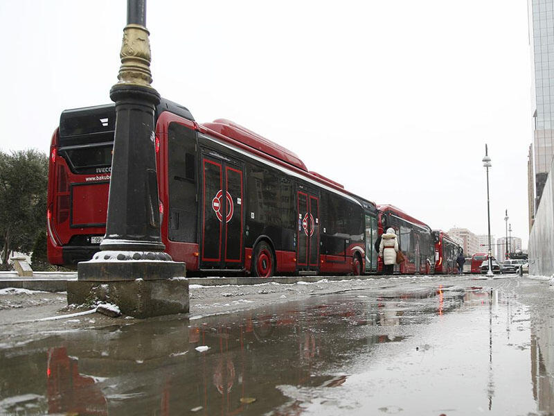 190a yaxın avtobus gecikir 