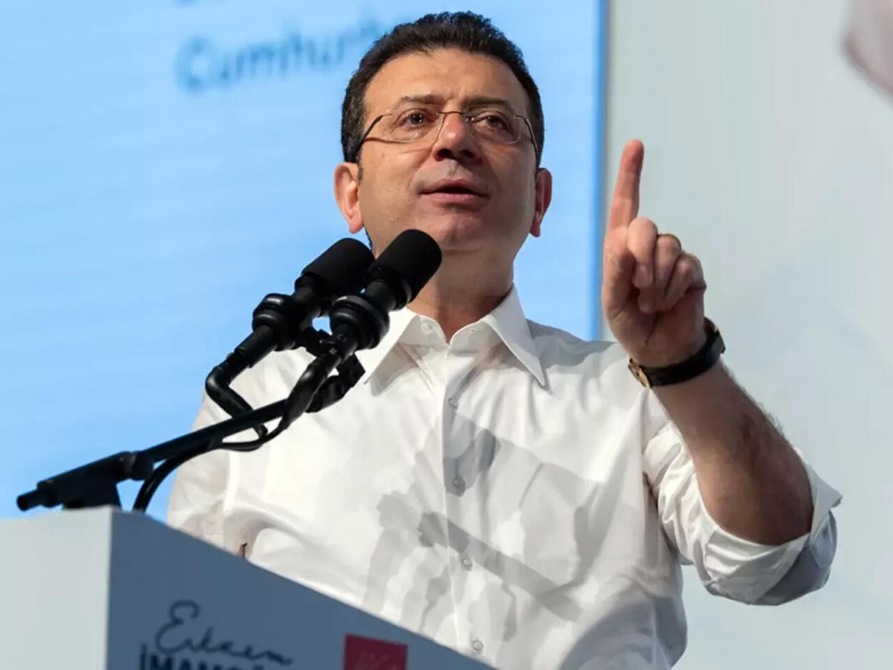 İmamoğlunun həbs müddəti uzadıldı