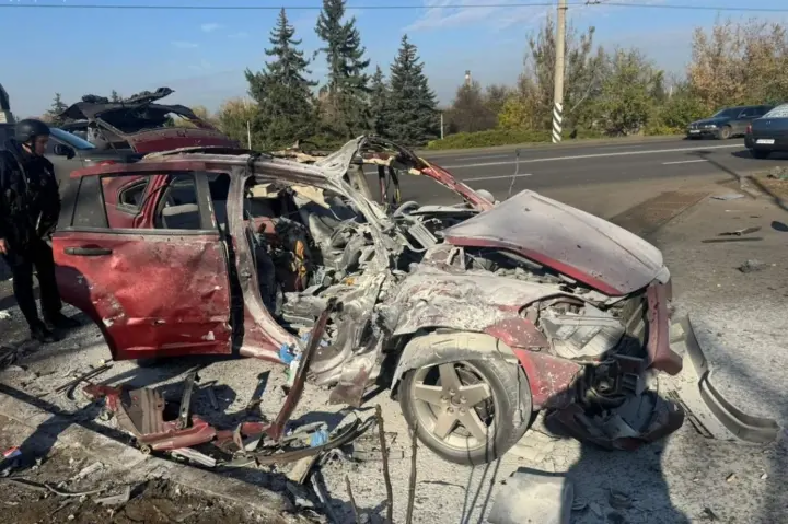 Rusiya dronu ukraynalı jurnalistlərin avtomobilini vurdu  Müxbir və operator həlak oldu  FOTO