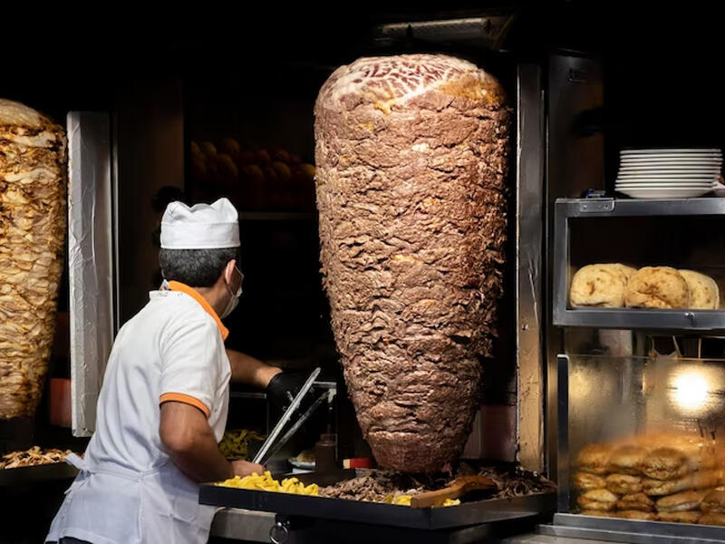 Dönərçi bıçaqlandı