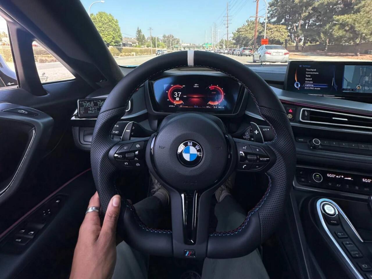 "008"in s&uuml;r&uuml;c&uuml;s&uuml; həbs edildi, vəsiqəsi əlindən alındı