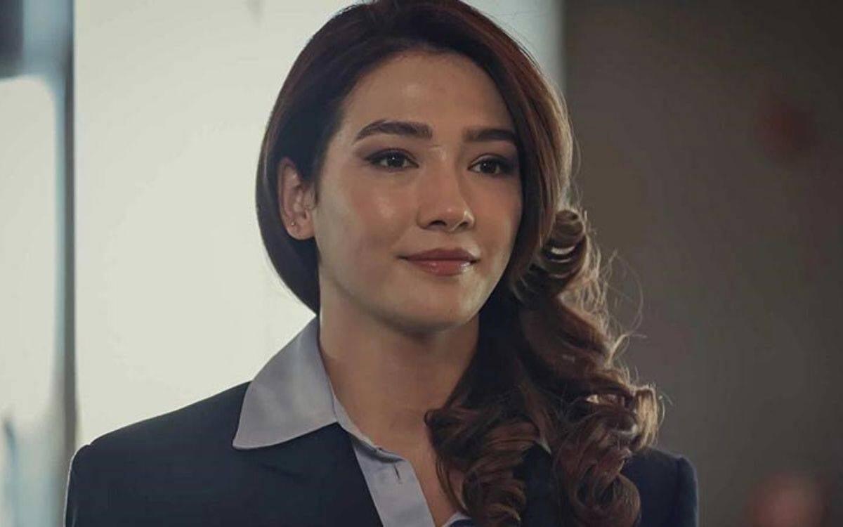 Serialdan qovulan aktrisa yeni layihədə