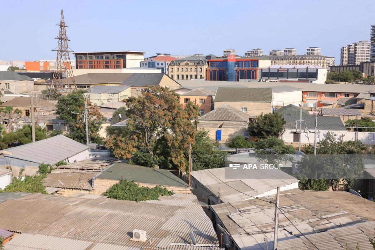 Bakıda qanunsuz tikilən evlər sökülür  FOTO