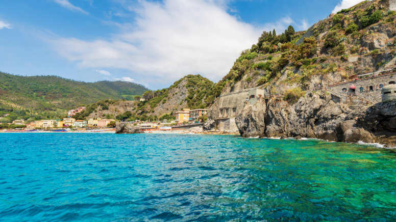 Mağarada "krallar kimi" yaşayış: D&uuml;nyanın gizli cənnəti 