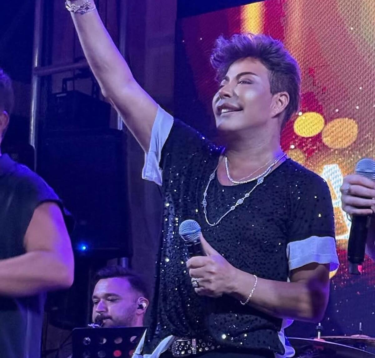 Bacıları 100 milyonluq villasını, 200 milyonluq sərvətini B&Ouml;LƏ BİLMİR