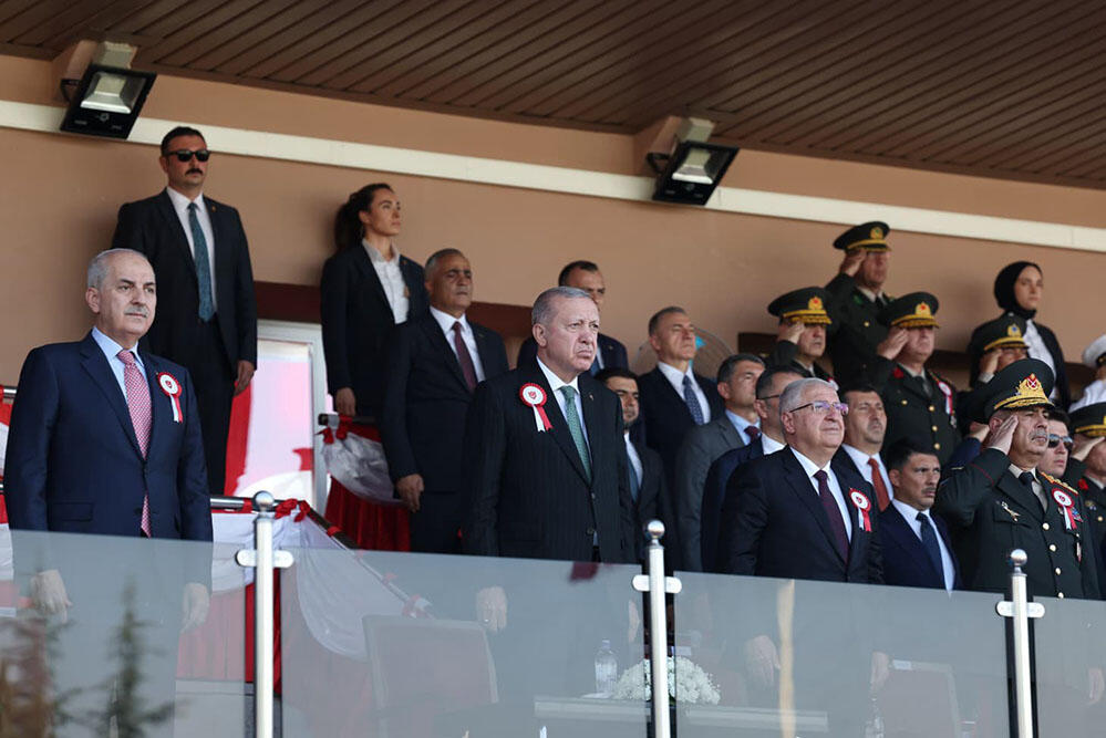 Zakir Həsənov Türkiyədə hərbi məktəblərin buraxılış mərasimlərində iştirak edib 