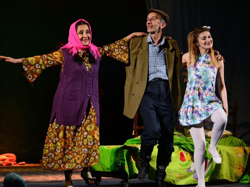Sumqayıt Dövlət Dram Teatrında “Dəcəl keçi” tamaşası olub 