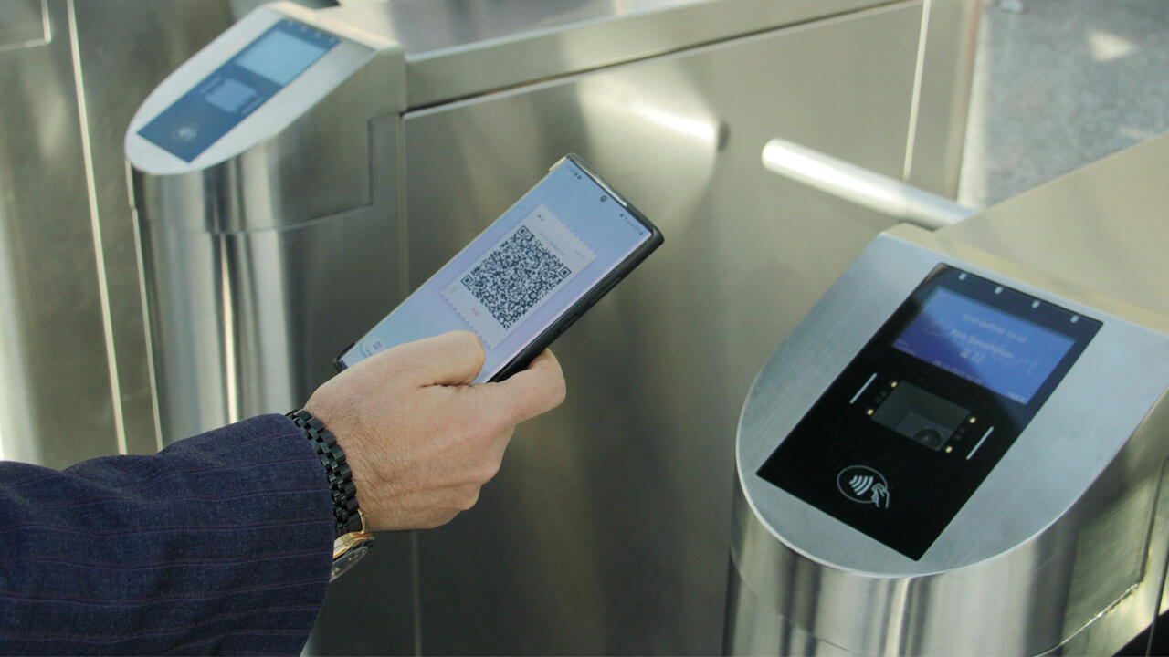 Metrodan istifadə edənlərə ŞAD XƏBƏR