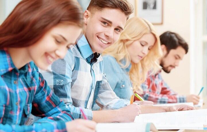 Bu g&uuml;n Azərbaycanda Gənclər G&uuml;n&uuml;d&uuml;r