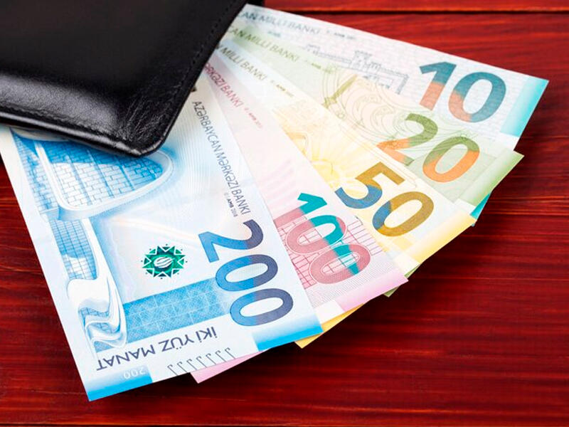 1000 manat alanın maaşından bu qədər vergi tutulacaq