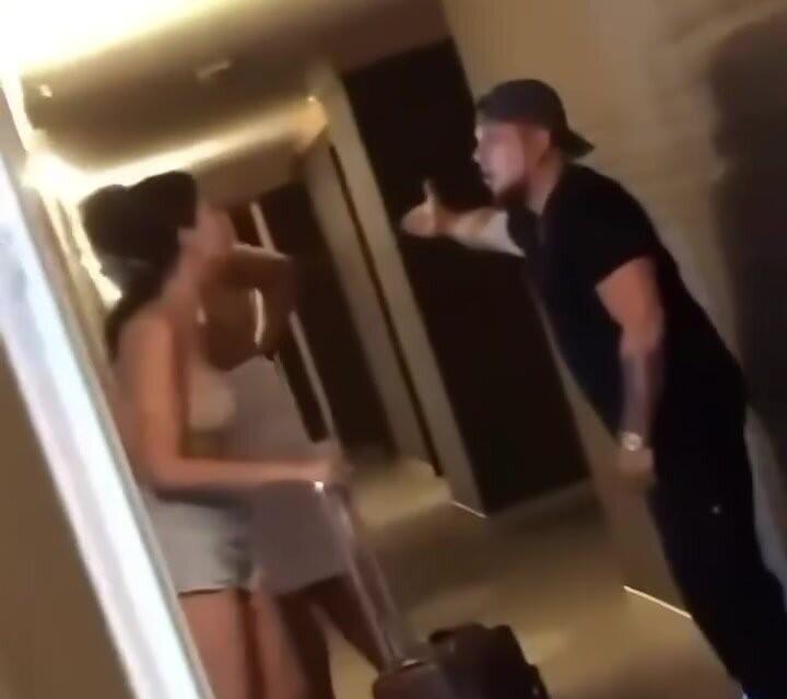 Kişi arvadını hoteldə başqası ilə tutdu &ndash; qadının s&ouml;zləri MAT QOYDU 