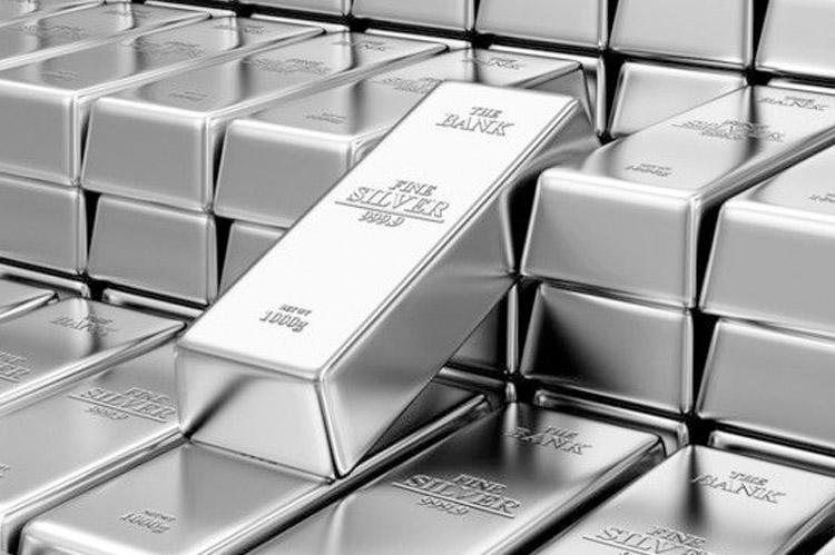 G&uuml;m&uuml;ş&uuml;n qiyməti tarixi maksimumu yenilədi