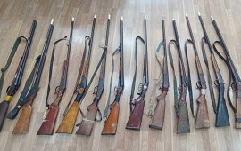 Yanvarın 30da polis 19 silah və 5421 patron aşkar edib