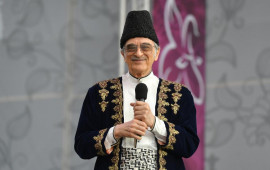 “Xarıbülbül” Beynəlxalq Musiqi Festivalında Polad Bülbüloğlunun konserti olub 