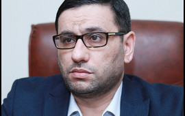 Hacı Şahinin oğlu nişanlandı  FOTO