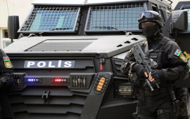 Polis dağlarda əməliyyat keçirdi: silahlı dəstə saxlanıldı