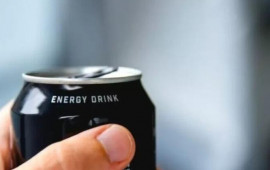 Gündə 8 banka enerji içkisi içdi, bir tərəfi iflic oldu