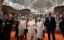 Papa Sultanəhməd məscidində  FOTOlar