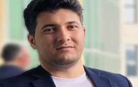 Bakıda qəzada ölən 21 yaşlı Əşrəfin FOTOsu