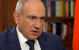 Paşinyan iş gününə bu mahnı ilə başlayır 
