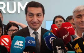Hikmət Hacıyev Azərbaycan heyətinin Moskvada MDB formatında tədbirdə iştirak etməməsinin səbəblərini açıqladı