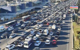 Paytaxtın bir sıra yollarında tıxac var  SİYAHI 