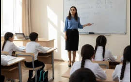 Sosial şəbəkələrdə uyğunsuz g&ouml;r&uuml;nt&uuml;ləri yayılan m&uuml;əllim işdən &ccedil;ıxarıldı