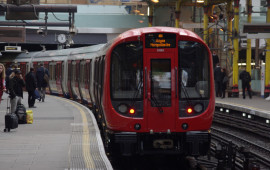 London metrosunda dəhşətli anlar 