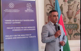 Süni maneələrə rəğmən Baku Network ilk dəfə olaraq şəhid jurnalistlərimizin xatirəsinə həsr olunmuş sərgi təşkil edə bildi  Sahil Kərimli  VİDEO  FOTO