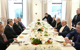 İlham Əliyevin adından İqtisadi Əməkdaşlıq Təşkilatının 17ci Zirvə görüşünün iştirakçılarının şərəfinə rəsmi nahar verilib 