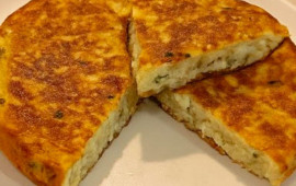 K&ouml;hnə &ccedil;&ouml;rəkdən pendirli b&ouml;rək resepti