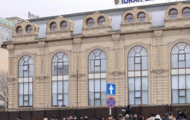 M&uuml;əlliməni g&uuml;llələyən şagirdin kriminal qruplarla əlaqəsi &Uuml;ZƏ &Ccedil;IXDI