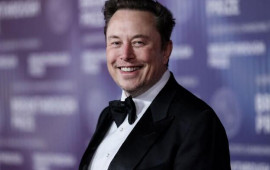 Mask dünyanın ilk trilyoneri ola bilər