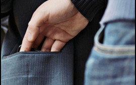 Metroda cibgirlik edən şəxs saxlanılıb